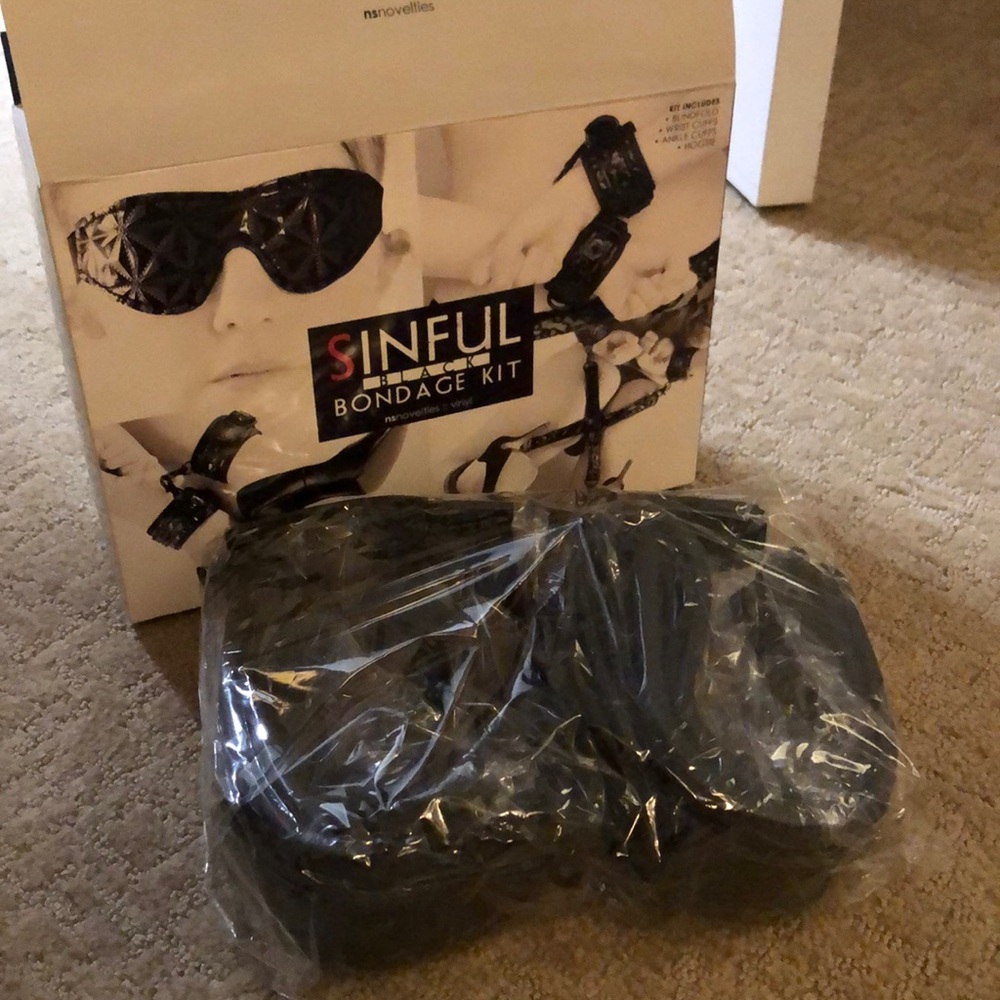 😬😜😂🤷🏼‍♀️ Sinful Bondage Kit